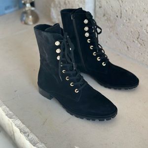 Stuart Weissman LAINE LACE-UP BOOTIE with side zipper. Size 6.